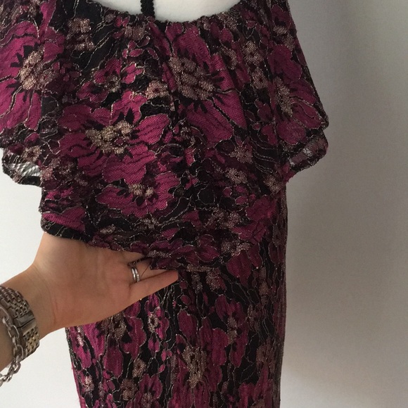 Off the Shoulder Sparkly Dress - Picture 4 of 8